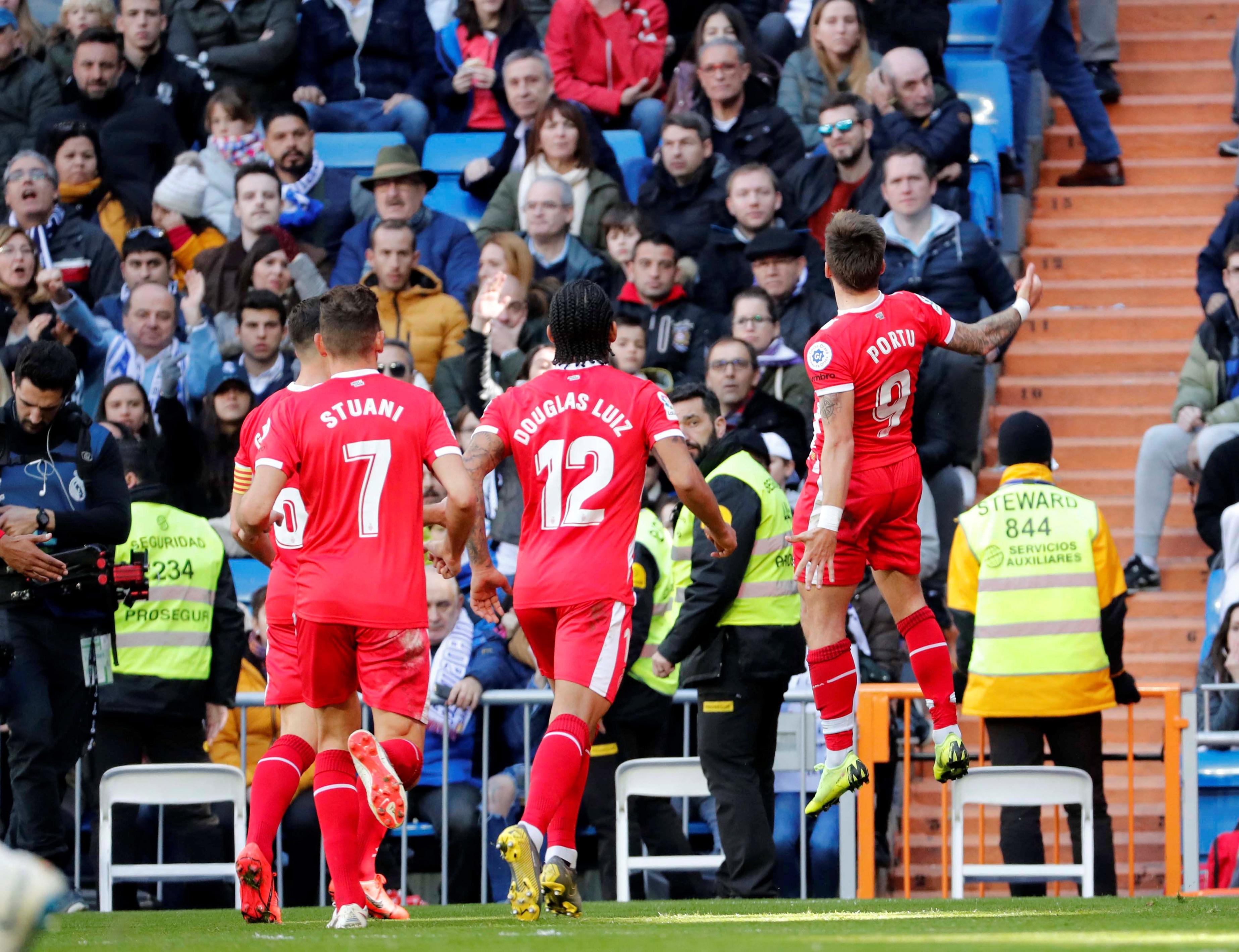 不仅显示出 不仅显示出